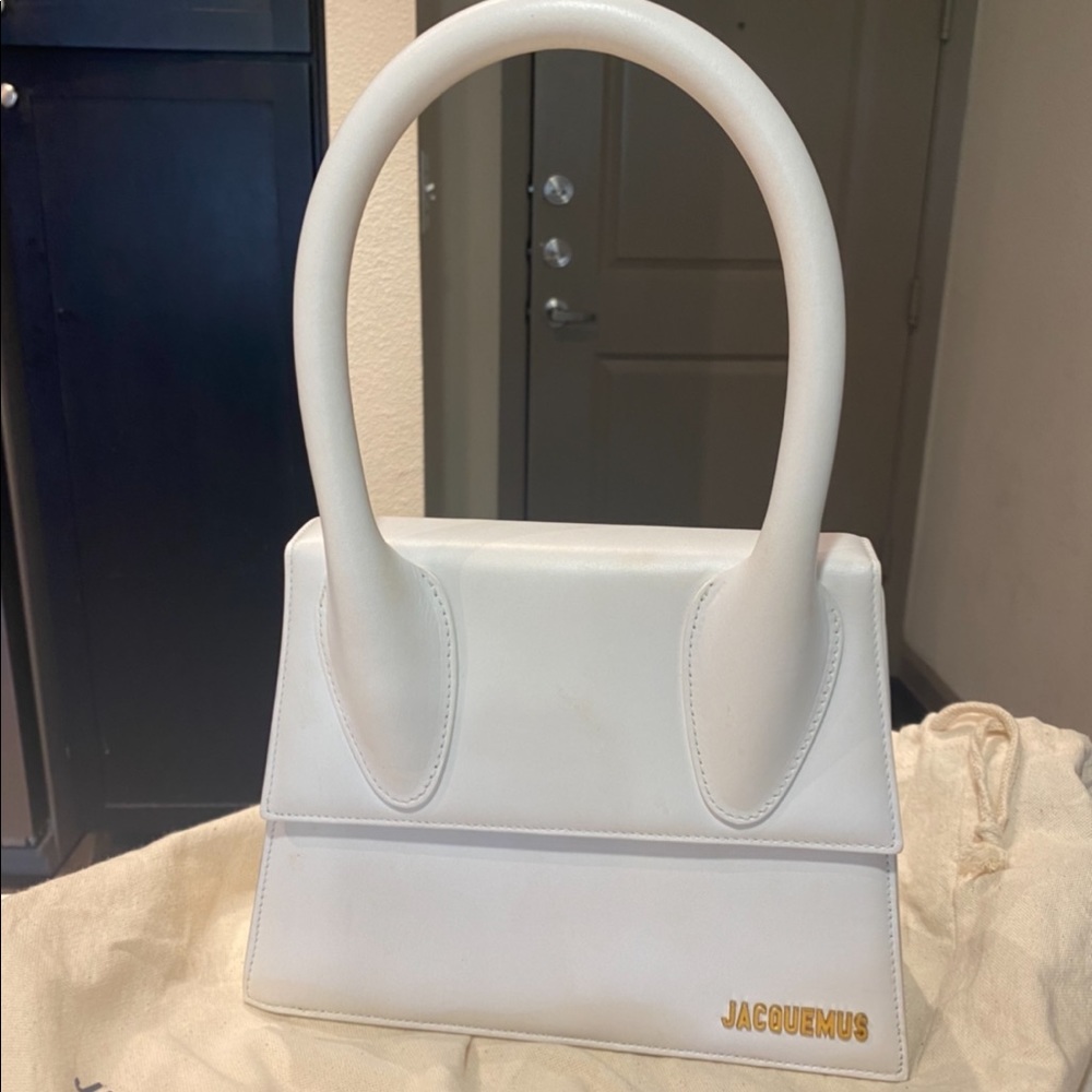 Jacquemus Le grande Chiquito bag